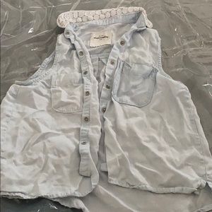 Abercrombie kids shirt
